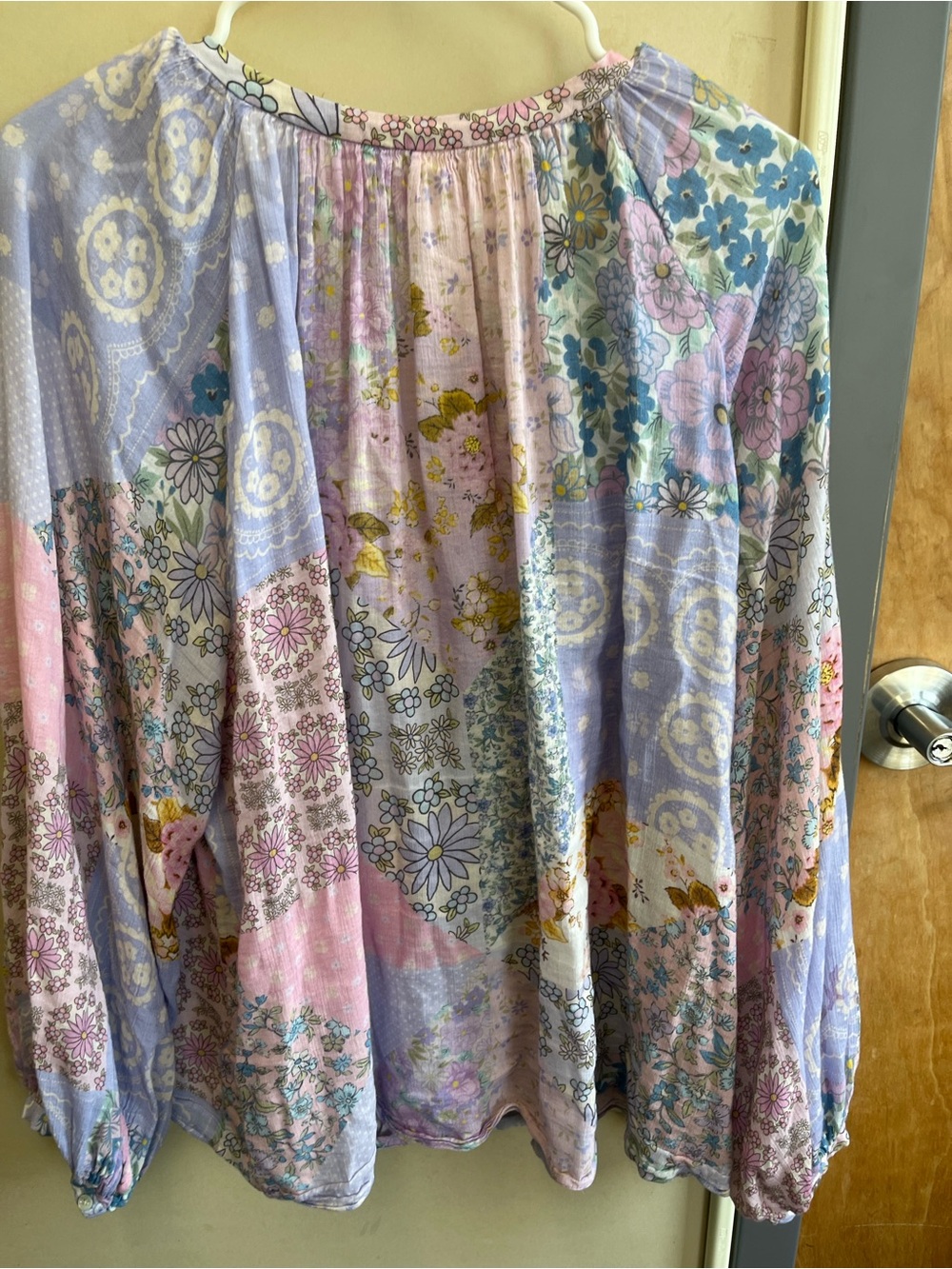 Floral Patchwork Long-Sleeve Women's Blouse in Pastel Pink & Lavender - Picture 9 of 14